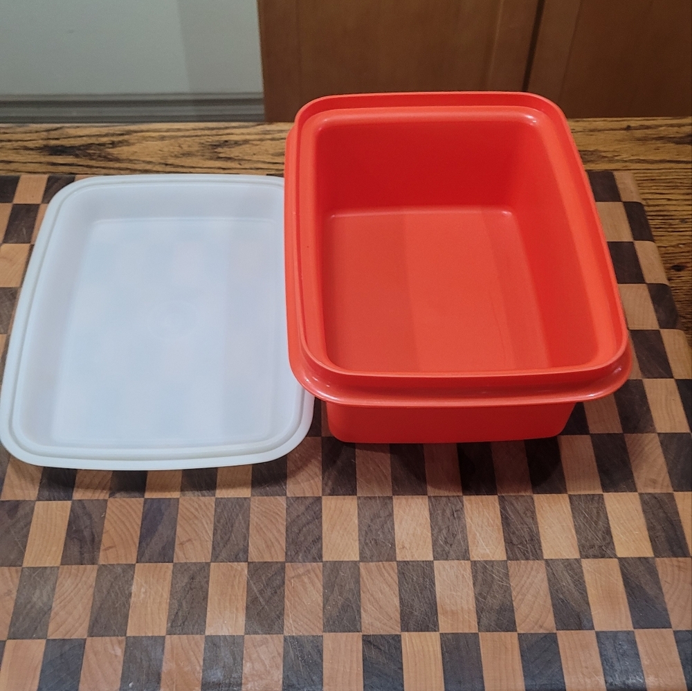 Tupperware Ice Cream Keeper - Picture 3 of 3